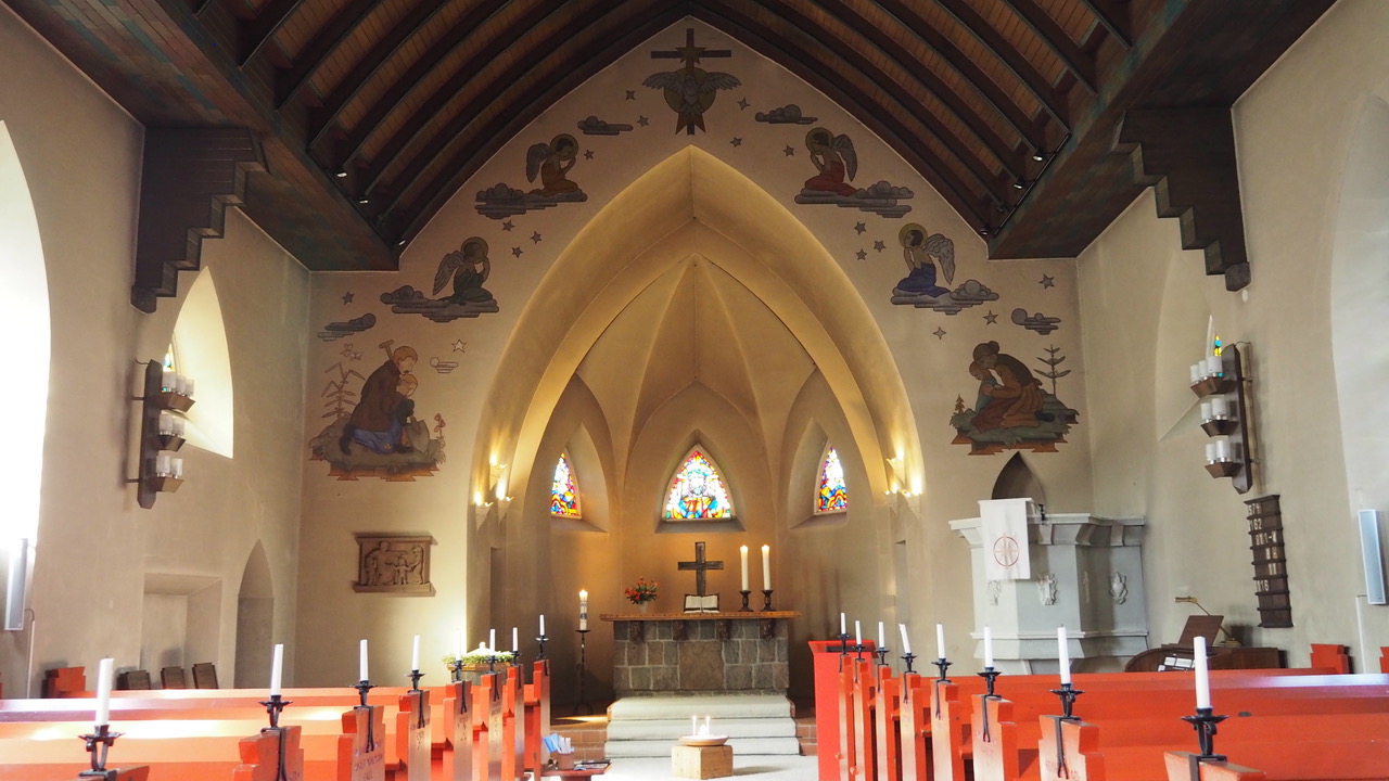 Innenansicht der Kreuzkirche in Nenndorf. Foto: B. Lübbing