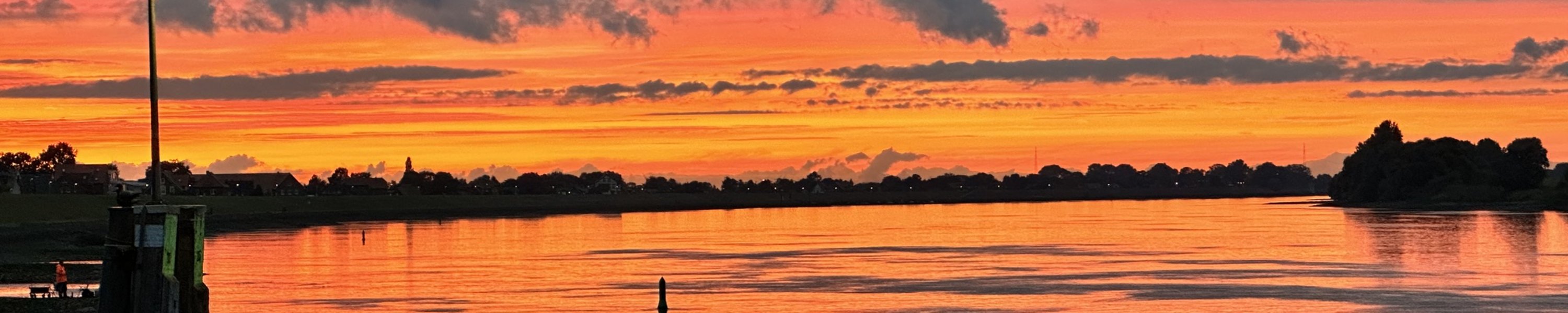 Sonnenuntergang Elbe 2026. Foto: C.Wöhling Sonnenuntergang Elbe 2026. Foto: C.Wöhling
