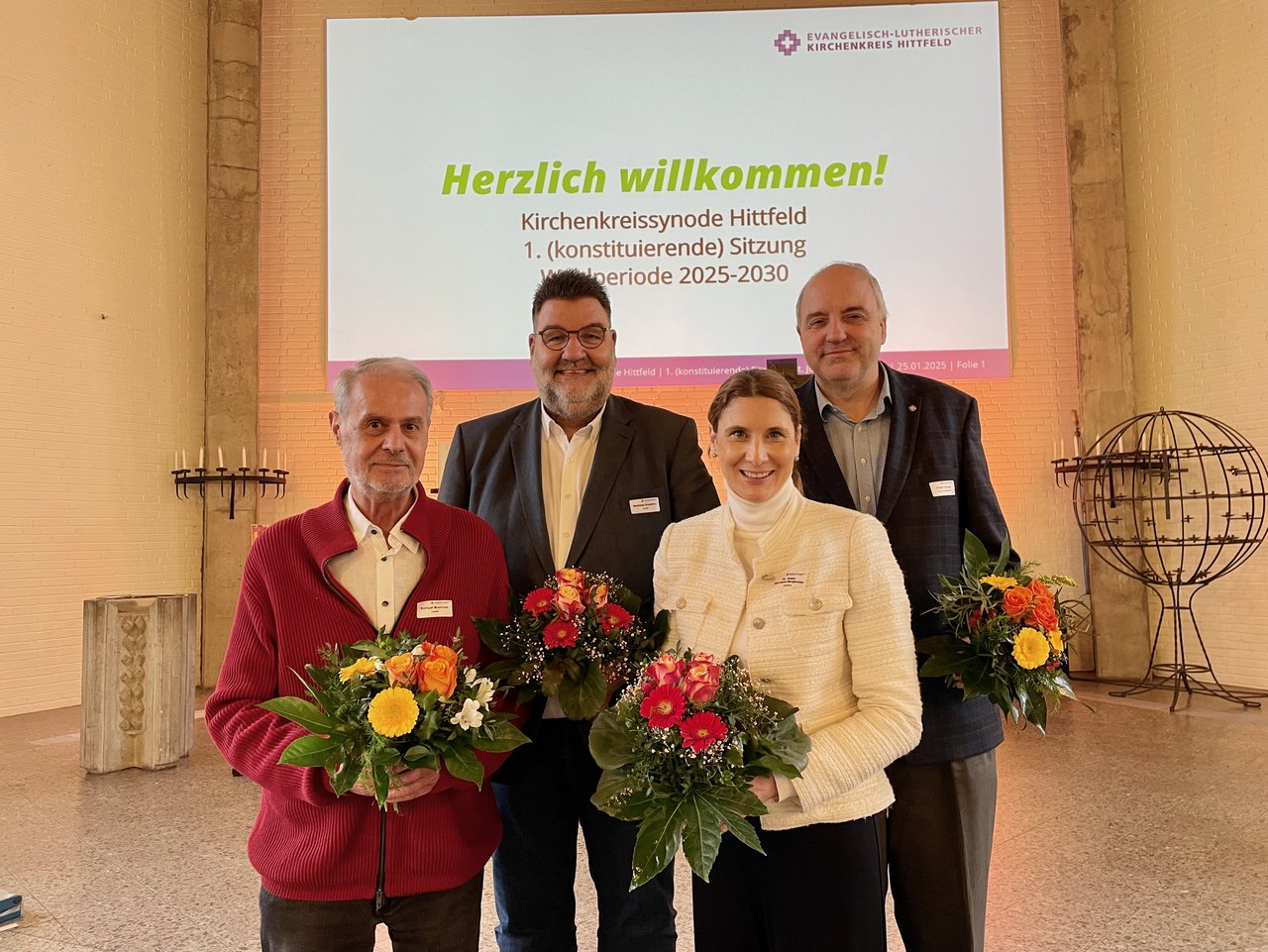 Das Präsidium der Kirchenkreissynode des Kirchenkreises Hittfeld:   Vlnr: Rüdiger Brummer, Vorsitzender Matthias Knüpling, Dr. Hiska Karrasch-Bergander und Friedo Hansen. Foto: C.Wöhling