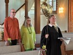 Uwe Rosacker und Christina Janßen ziehen mit Vikarin Tamara Laackmann in die Buchholzer Pauluskirche ein. Foto: C.Wöhling